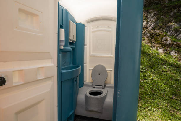 Best Porta potty delivery and setup  in Cascade Valley, WA