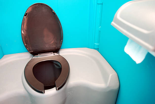 Best Emergency porta potty rental  in Cascade Valley, WA